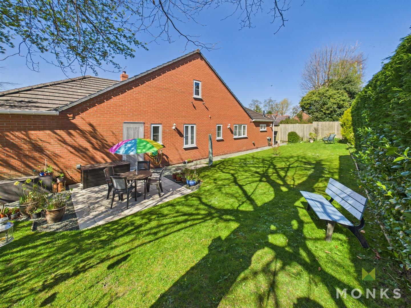 Maeswood Church Lane, Oswestry, SY11 3AP SSTC Maeswood Church Lane, Oswestry, SY11 3AP SSTC